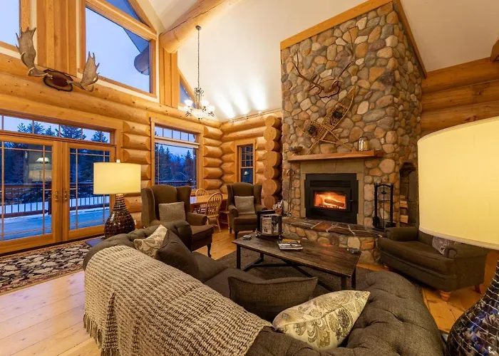 Moberly Lodge